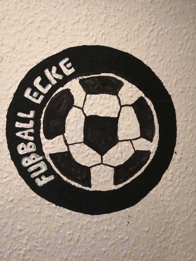 Fussball Ecke Niederneuendorf Exterior photo